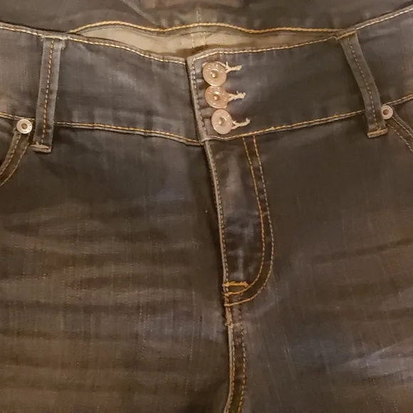 Torrid 20R - Picture 3 of 6